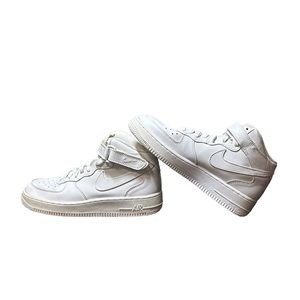 Nike Air Force 1 Mid Top Women’s 7.5 Youth 6 White Sneakers